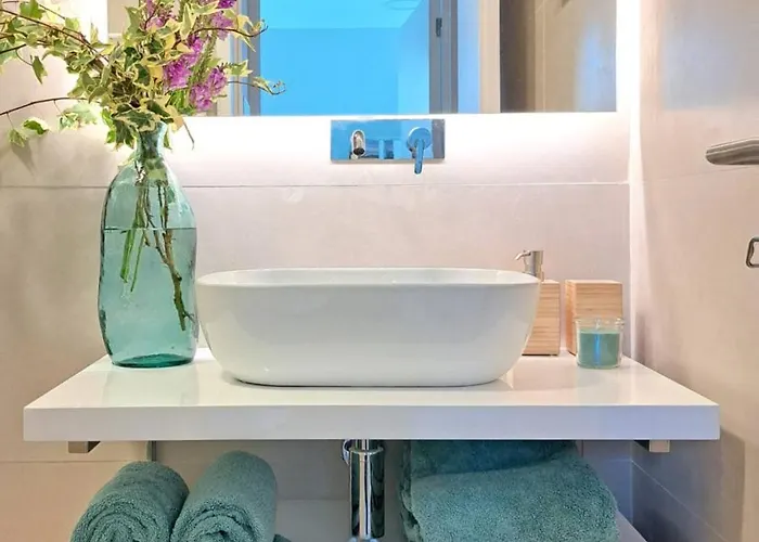 Allegro Patio House *