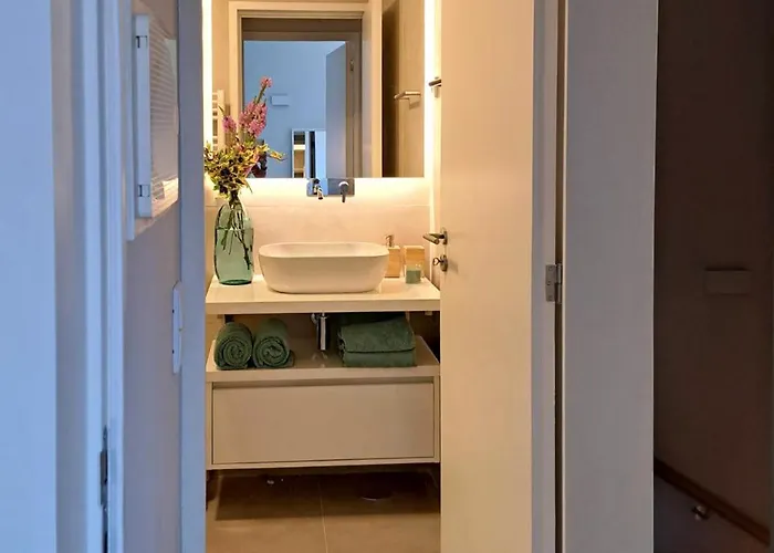 Allegro Patio House * Porto